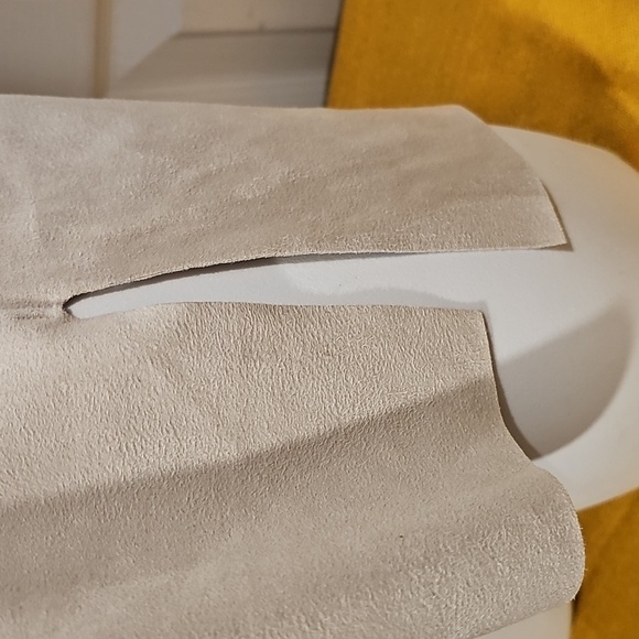 WOLFORD Light Beige Velour Tank Top sz XS NWT - Picture 4 of 8